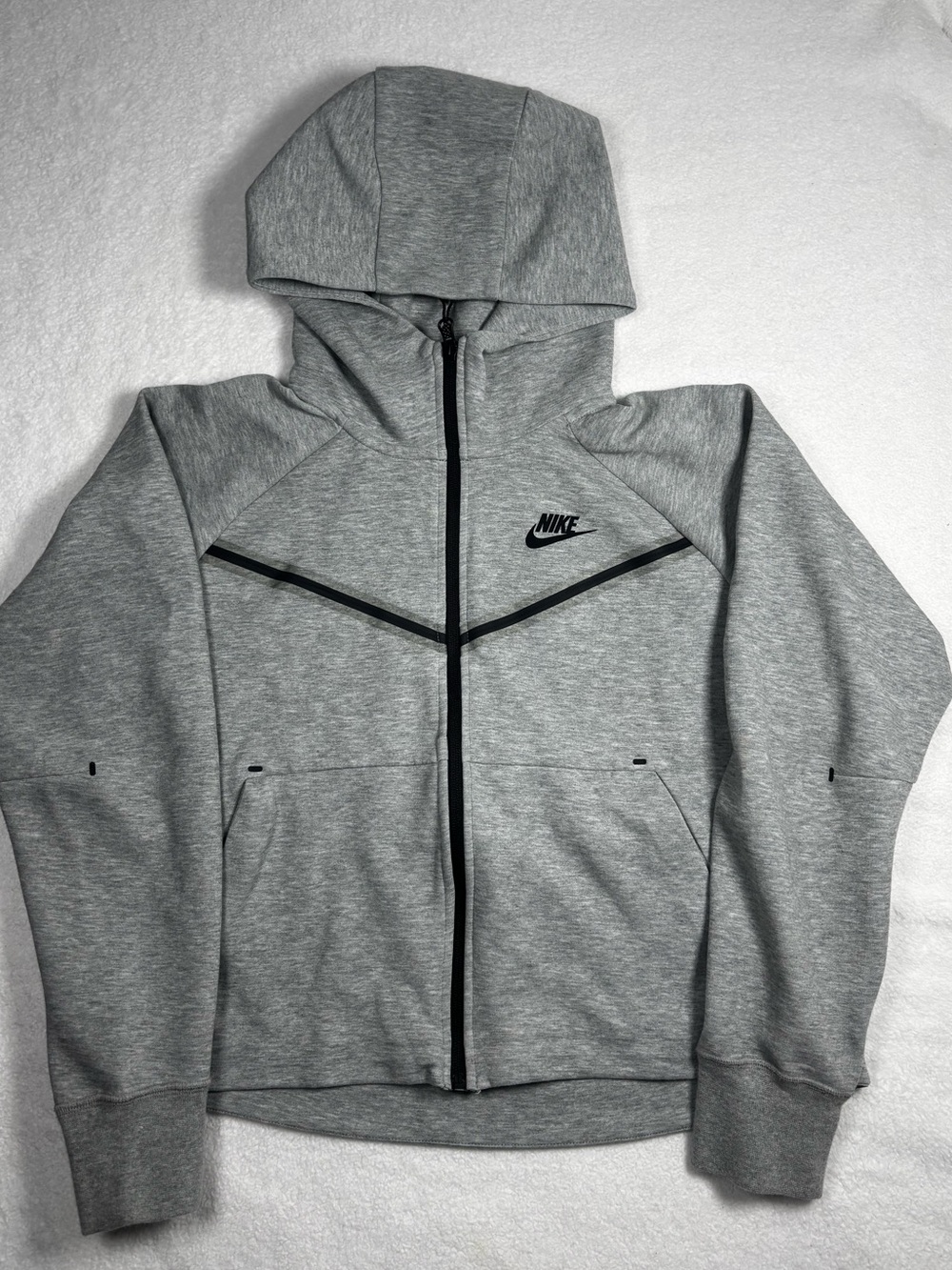 Nike Sportswear Tech Fleece Windrunner Womens Small Gray Full Zip